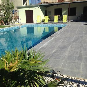 Chill Out Beach Apartments